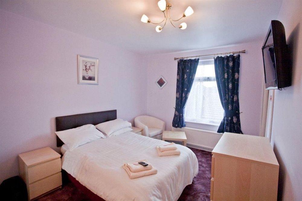Hawthorn Hotel Radcliffe Zewnętrze zdjęcie