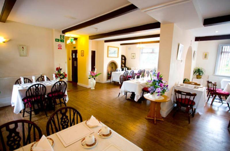 Hawthorn Hotel Radcliffe Zewnętrze zdjęcie